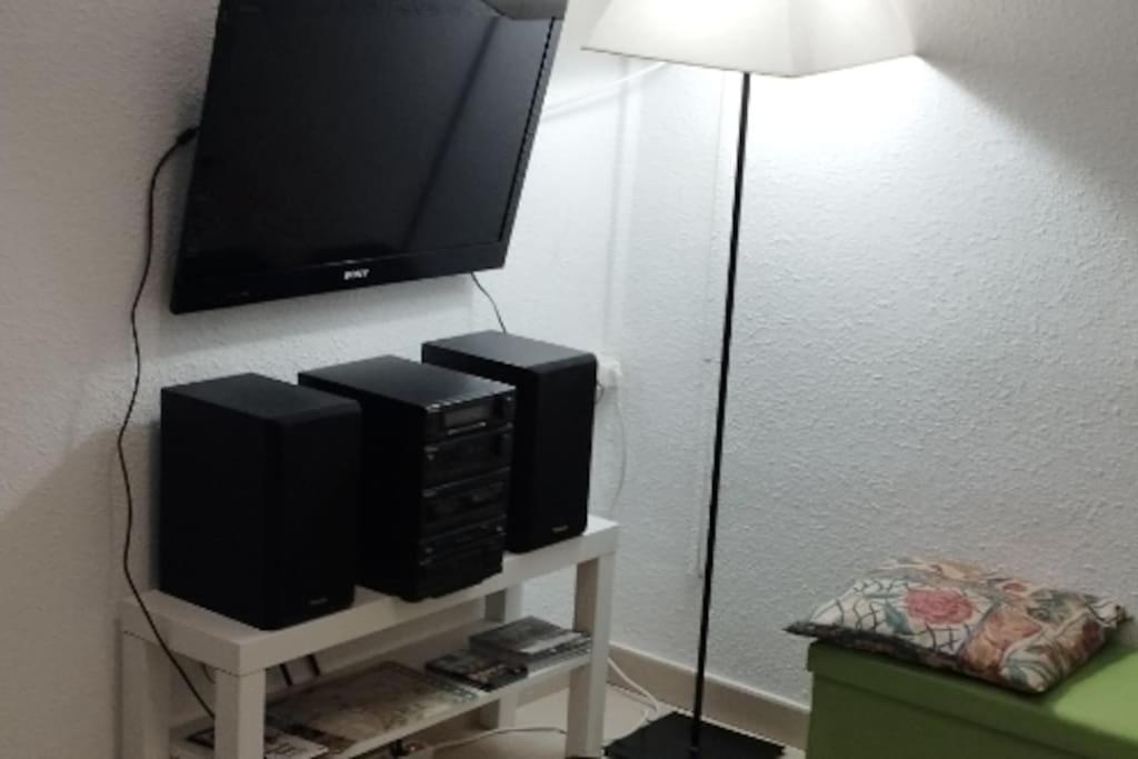 Pis Amb Encant A Campdevanol,Al Centre Del Poble. Ngoại thất bức ảnh