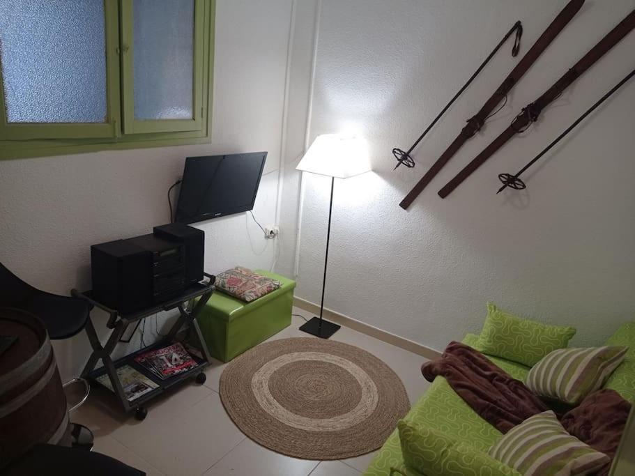Pis Amb Encant A Campdevanol,Al Centre Del Poble. Ngoại thất bức ảnh